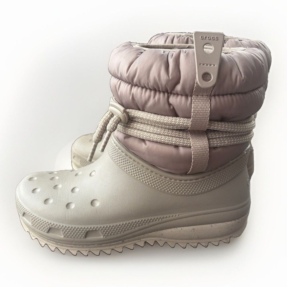 Crocs Classic Neo Puff Luxe Boot Mushroom Tan Womens Size 7 Winter Snow Boots